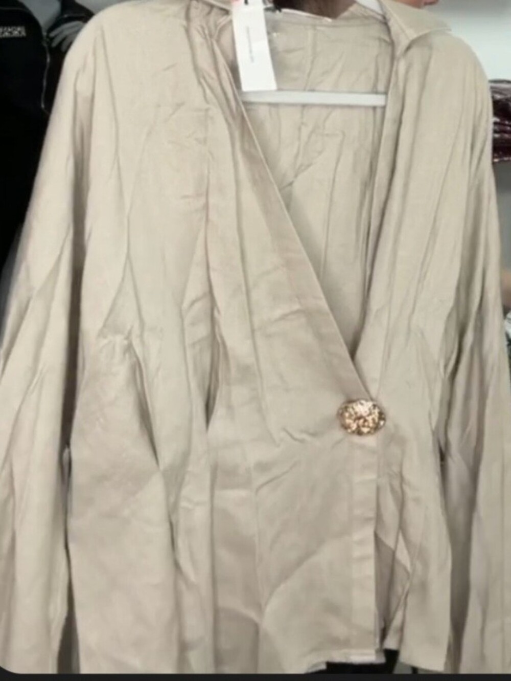 Commense Blouse Top Balloon Sleeve Peplum Linen Gold Statement Button Tan XL NWT - Picture 6 of 7